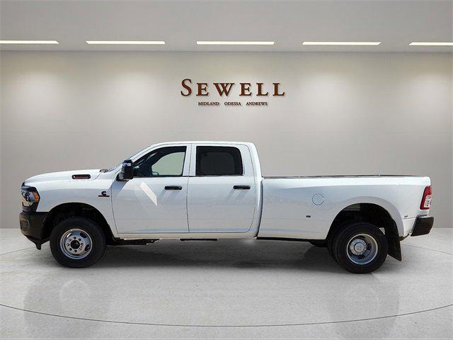 2024 RAM 3500 Tradesman Crew Cab 4x4 8 Box