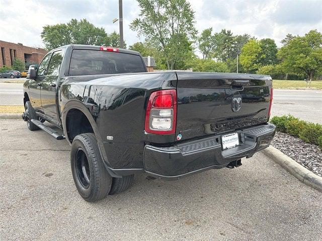 2023 RAM 3500 Big Horn Crew Cab 4x4 8 Box