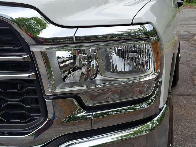 2023 Ram 3500 Tradesman Crew Cab 4x4 6'4" Box