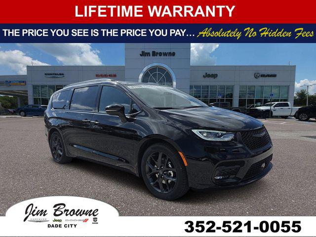 2026 Chrysler Pacifica Limited for sale in Dade City, FL