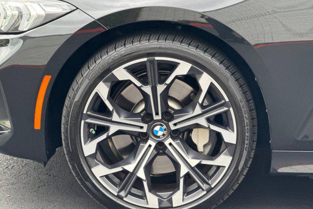 2025 BMW 3 Series 330i Sedan