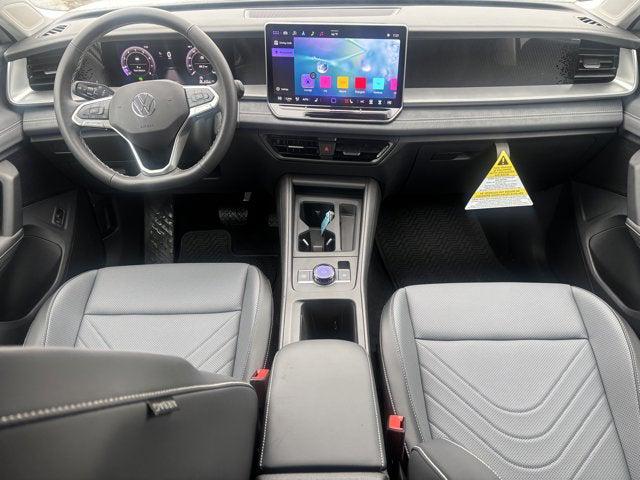 2025 Volkswagen Tiguan 2.0T SE