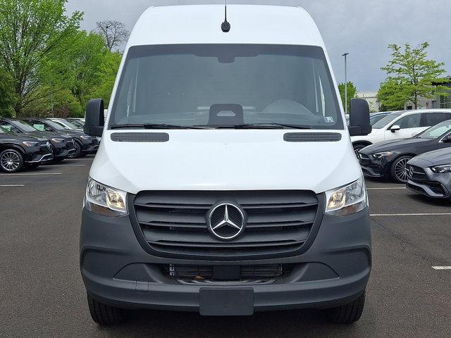 2026 Mercedes-Benz Sprinter Cargo Van 2500 Standard Roof I4 Diesel HO 144" RWD