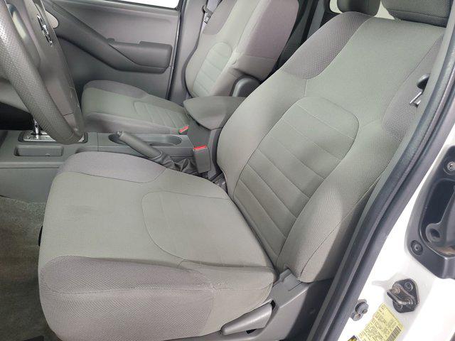 2013 Nissan Frontier S