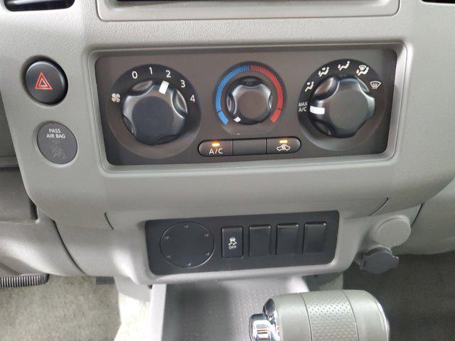 2013 Nissan Frontier S