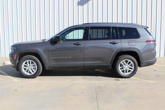 2023 Jeep Grand Cherokee L Laredo 4x4