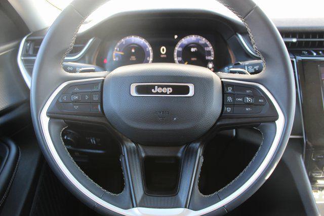 2023 Jeep Grand Cherokee L Laredo 4x4
