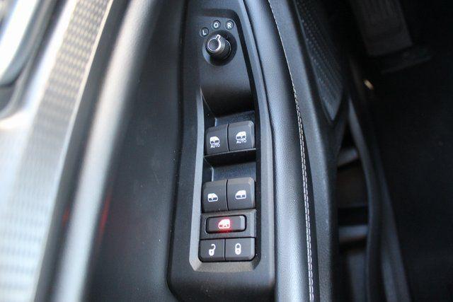 2023 Jeep Grand Cherokee L Laredo 4x4