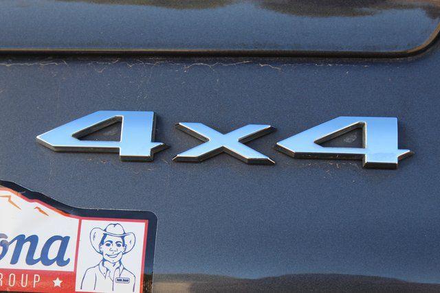2023 Jeep Grand Cherokee L Laredo 4x4