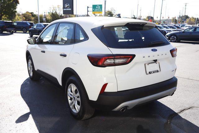 2023 Ford Escape Base