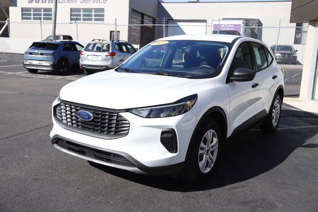 2023 Ford Escape Base