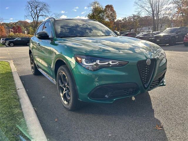 2025 Alfa Romeo Stelvio STELVIO INTENSA AWD 2025 Alfa Romeo Stelvio STELVIO INTENSA AWD