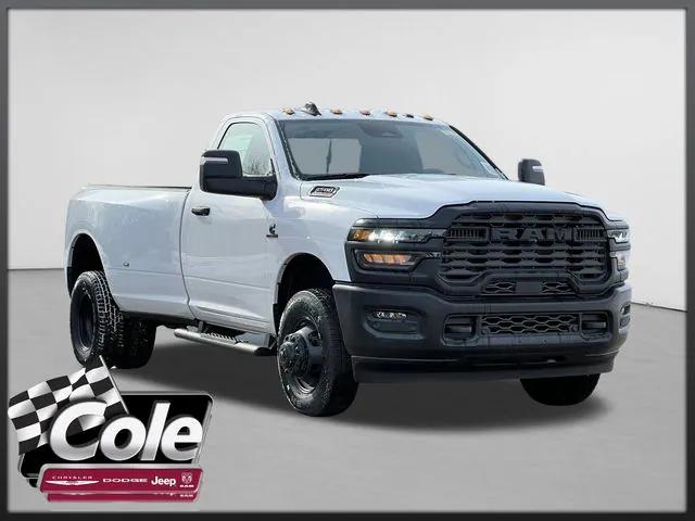 2026 RAM Ram 3500 RAM 3500 TRADESMAN REGULAR CAB 4X4 8 BOX