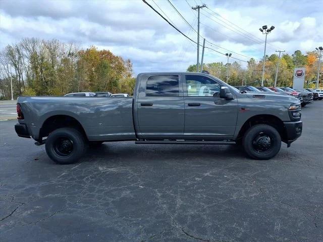 2026 RAM Ram 3500 RAM 3500 TRADESMAN CREW CAB 4X4 8 BOX 2026 RAM Ram 3500 RAM 3500 TRADESMAN CREW CAB 4X4 8 BOX