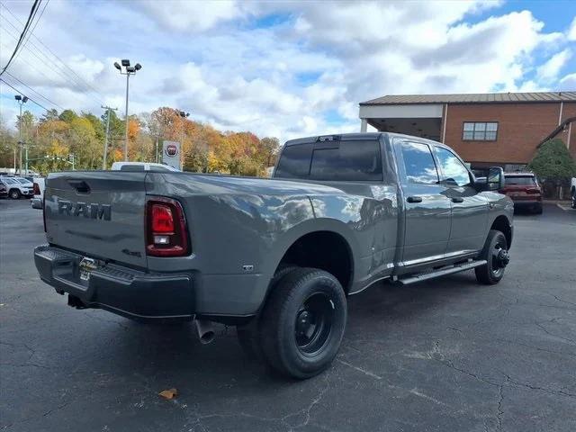 2026 RAM Ram 3500 RAM 3500 TRADESMAN CREW CAB 4X4 8 BOX 2026 RAM Ram 3500 RAM 3500 TRADESMAN CREW CAB 4X4 8 BOX