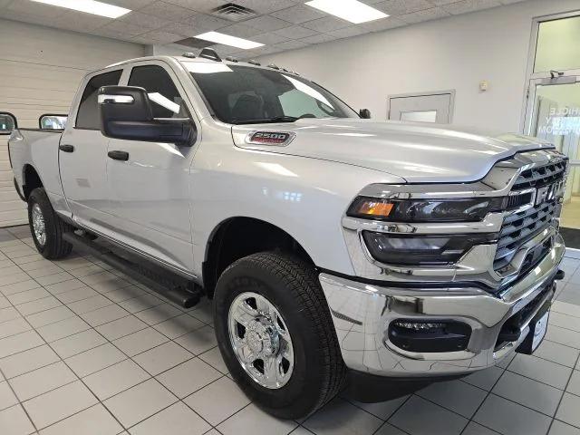 2026 RAM Ram 2500 RAM 2500 TRADESMAN CREW CAB 4X4 64 BOX