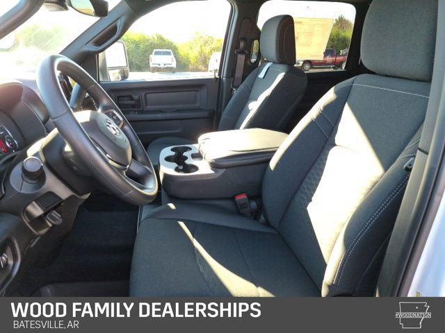2026 Ram 2500 Tradesman Crew Cab 4x2 6'4" Box