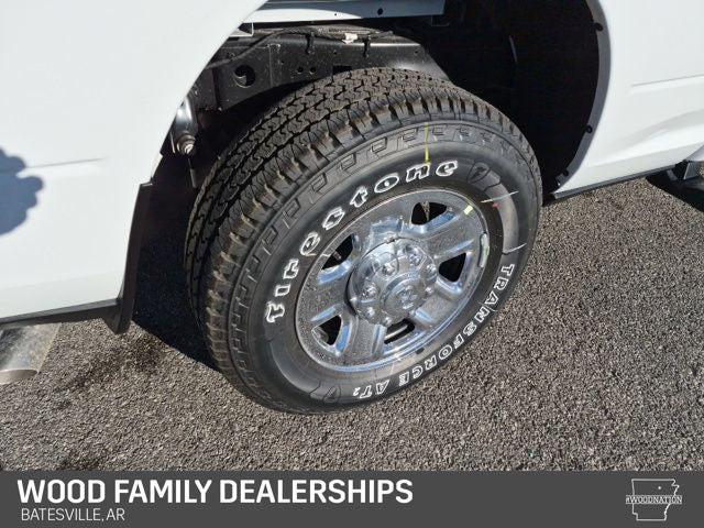 2026 Ram 2500 Tradesman Crew Cab 4x2 6'4" Box