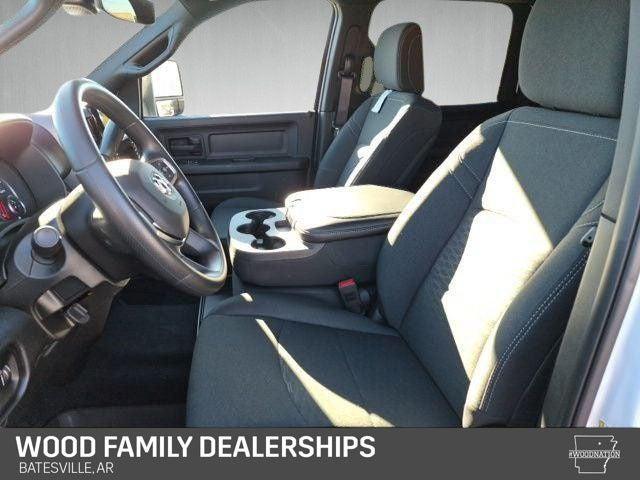 2026 Ram 2500 Tradesman Crew Cab 4x2 6'4" Box