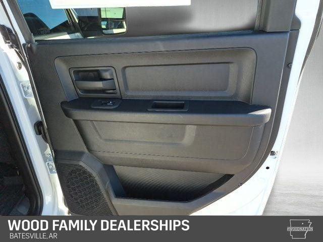 2026 Ram 2500 Tradesman Crew Cab 4x2 6'4" Box