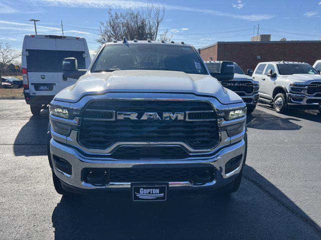 2026 RAM Ram 4500 Chassis Cab RAM 4500 TRADESMAN CHASSIS CREW CAB 4X4 60 CA 2026 RAM Ram 4500 Chassis Cab RAM 4500 TRADESMAN CHASSIS CREW CAB 4X4 60 CA