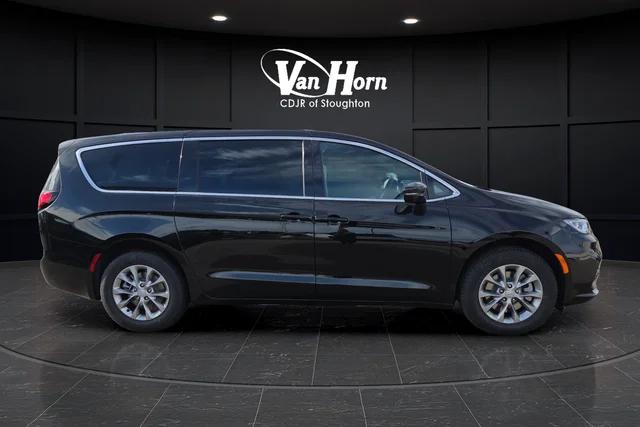 2026 Chrysler Pacifica PACIFICA LIMITED AWD