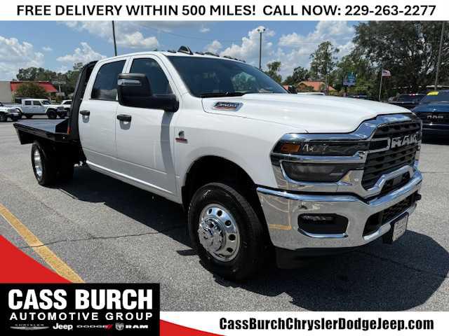 2026 RAM Ram 3500 Chassis Cab RAM 3500 TRADESMAN CREW CAB CHASSIS 4X4 60 CA
