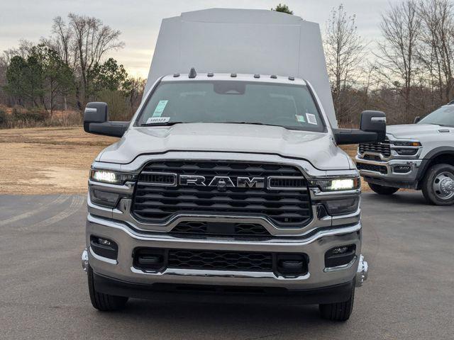 2026 RAM Ram 3500 Chassis Cab RAM 3500 TRADESMAN CREW CAB CHASSIS 4X4 60 CA