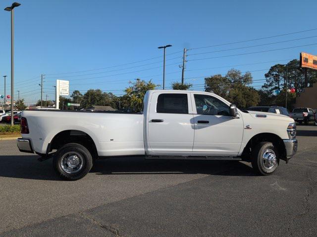 2026 RAM Ram 3500 RAM 3500 TRADESMAN CREW CAB 4X4 8 BOX 2026 RAM Ram 3500 RAM 3500 TRADESMAN CREW CAB 4X4 8 BOX