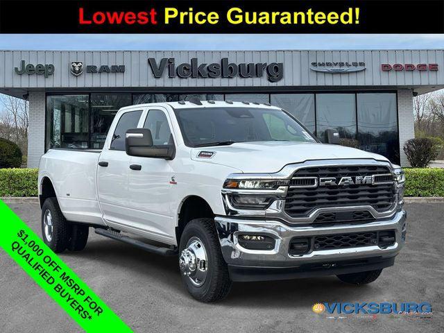 2026 RAM Ram 3500 RAM 3500 TRADESMAN CREW CAB 4X4 8 BOX