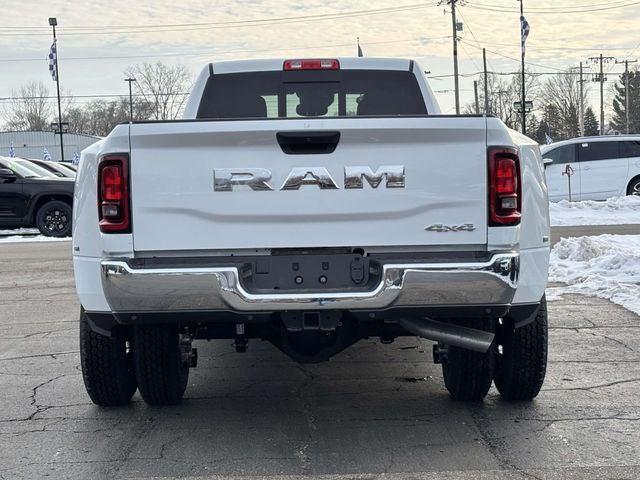 2026 Ram 3500 Tradesman Crew Cab 4x4 8' Box