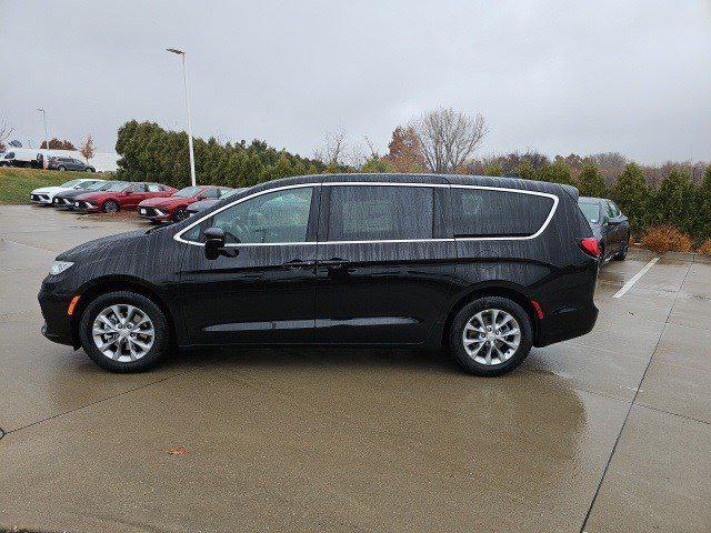 2026 Chrysler Pacifica PACIFICA LIMITED 2026 Chrysler Pacifica PACIFICA LIMITED