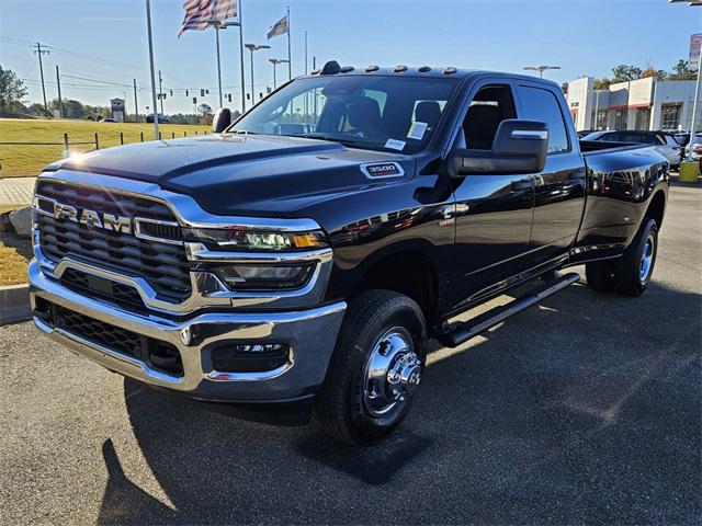 2026 RAM Ram 3500 RAM 3500 TRADESMAN CREW CAB 4X4 8 BOX 2026 RAM Ram 3500 RAM 3500 TRADESMAN CREW CAB 4X4 8 BOX