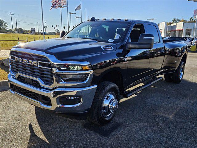 2026 RAM Ram 3500 RAM 3500 TRADESMAN CREW CAB 4X4 8 BOX 2026 RAM Ram 3500 RAM 3500 TRADESMAN CREW CAB 4X4 8 BOX