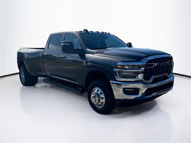 2026 RAM Ram 3500 RAM 3500 TRADESMAN CREW CAB 4X4 8 BOX 2026 RAM Ram 3500 RAM 3500 TRADESMAN CREW CAB 4X4 8 BOX
