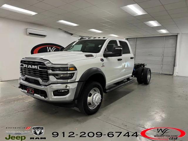 2026 RAM Ram 5500 Chassis Cab RAM 5500 TRADESMAN CHASSIS CREW CAB 4X4 60 CA 2026 RAM Ram 5500 Chassis Cab RAM 5500 TRADESMAN CHASSIS CREW CAB 4X4 60 CA