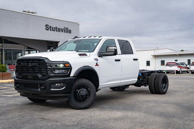 2026 RAM Ram 3500 Chassis Cab RAM 3500 TRADESMAN CREW CAB CHASSIS 4X4 60 CA 2026 RAM Ram 3500 Chassis Cab RAM 3500 TRADESMAN CREW CAB CHASSIS 4X4 60 CA