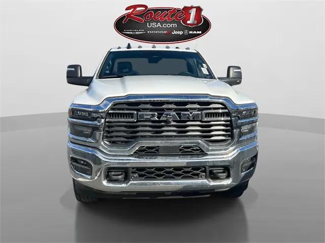 2026 RAM Ram 3500 Chassis Cab RAM 3500 TRADESMAN CHASSIS REGULAR CAB 4X4 60 CA 2026 RAM Ram 3500 Chassis Cab RAM 3500 TRADESMAN CHASSIS REGULAR CAB 4X4 60 CA