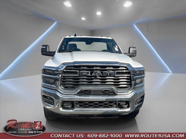 2026 RAM Ram 3500 Chassis Cab RAM 3500 TRADESMAN CHASSIS REGULAR CAB 4X4 60 CA