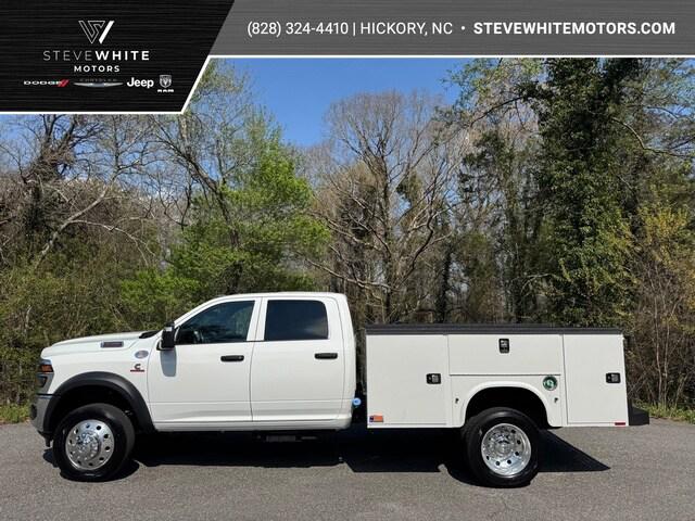 2026 RAM Ram 4500 Chassis Cab RAM 4500 TRADESMAN CHASSIS CREW CAB 4X4 60 CA