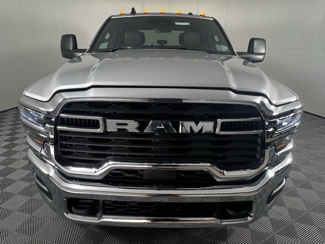 2026 RAM Ram 3500 RAM 3500 TRADESMAN CREW CAB 4X4 8 BOX 2026 RAM Ram 3500 RAM 3500 TRADESMAN CREW CAB 4X4 8 BOX