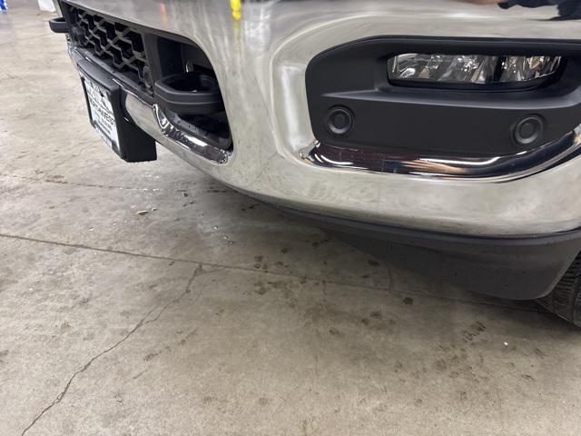 2026 RAM Ram 2500 RAM 2500 TRADESMAN CREW CAB 4X4 8 BOX