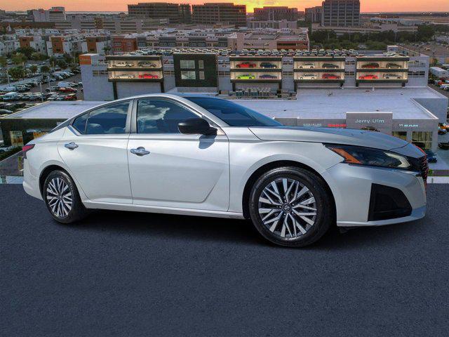 2024 Nissan Altima SV FWD