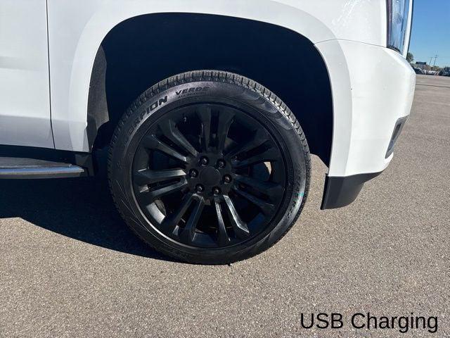 2017 GMC Yukon SLE 2017 GMC Yukon SLE