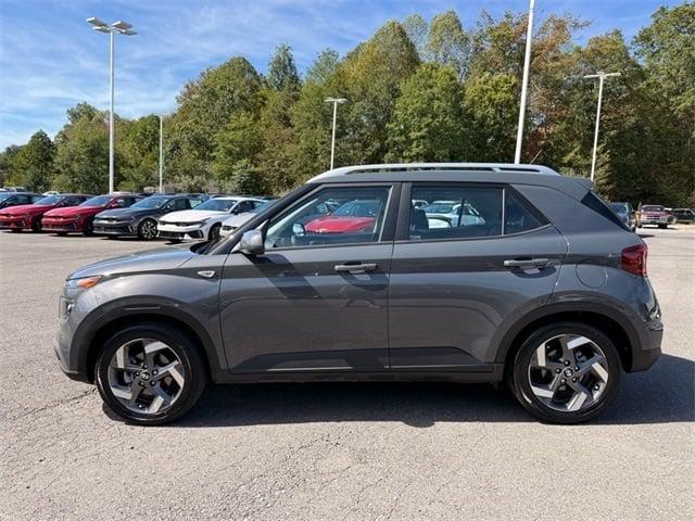 2025 Hyundai Venue SEL 2025 Hyundai Venue SEL