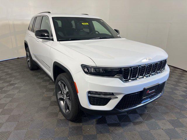 2025 Jeep Grand Cherokee GRAND CHEROKEE LIMITED 4X4 2025 Jeep Grand Cherokee GRAND CHEROKEE LIMITED 4X4