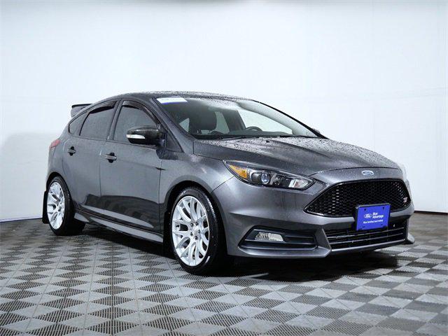 2017 Ford Focus ST ST