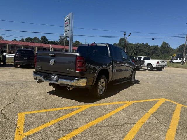 2022 RAM 1500 Laramie Crew Cab 4x4 57 Box