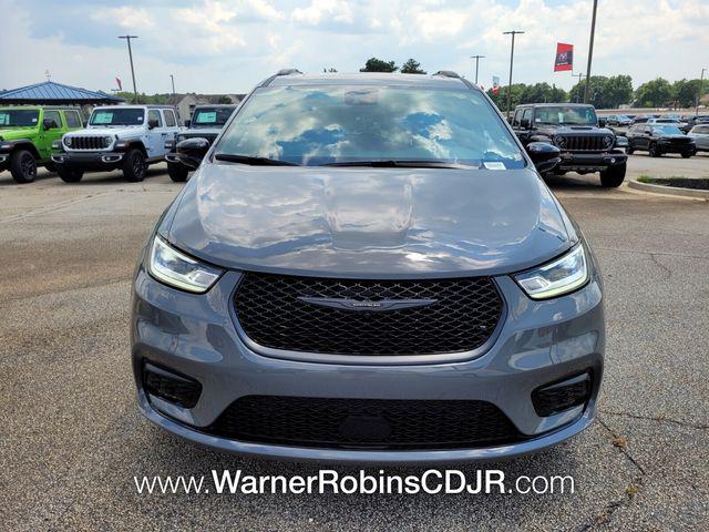2025 Chrysler Pacifica PACIFICA LIMITED
