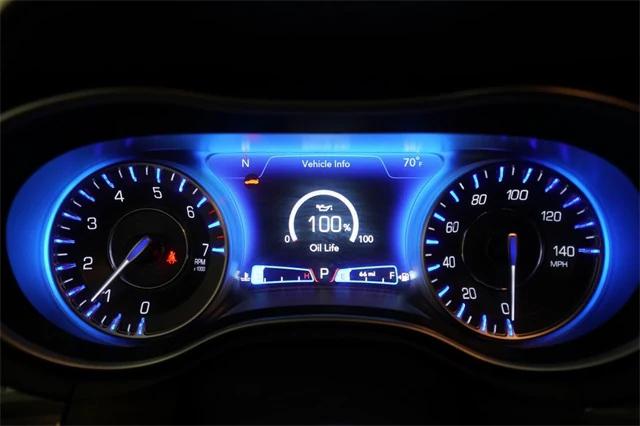 2022 Chrysler 300 Touring AWD